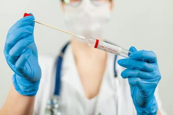 ATAT Antigen Hızlı Testi: Yeni Zelanda'nın 600.000'den fazla onaylanmış dava vardır.